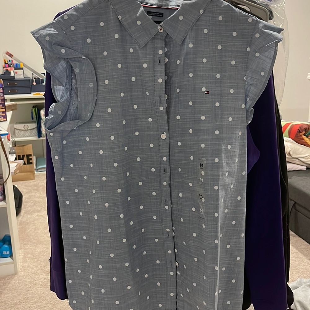 Light blue sleeveless shirt